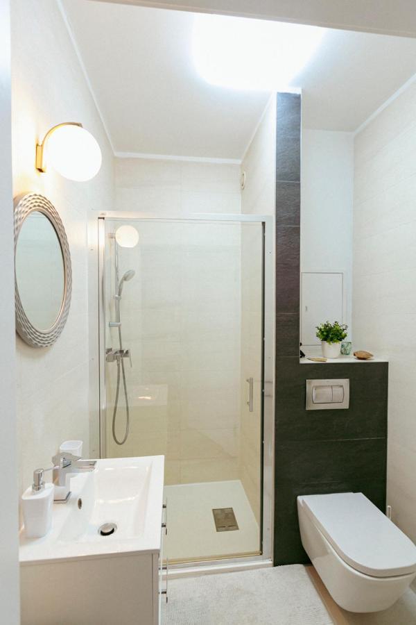 Pawia 51 - Piekny Wiok Na Centrum Warszawy - Duzy Balkon - Smart Tv 55 Cali Wifi - Good Apartments Варшава Екстериор снимка