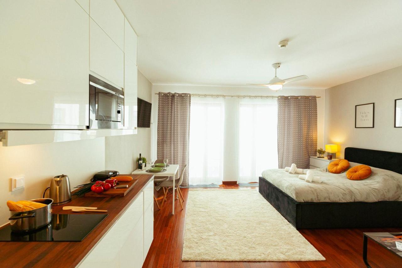 Pawia 51 - Piekny Wiok Na Centrum Warszawy - Duzy Balkon - Smart Tv 55 Cali Wifi - Good Apartments Варшава Екстериор снимка