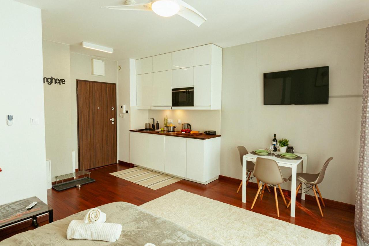 Pawia 51 - Piekny Wiok Na Centrum Warszawy - Duzy Balkon - Smart Tv 55 Cali Wifi - Good Apartments Варшава Екстериор снимка